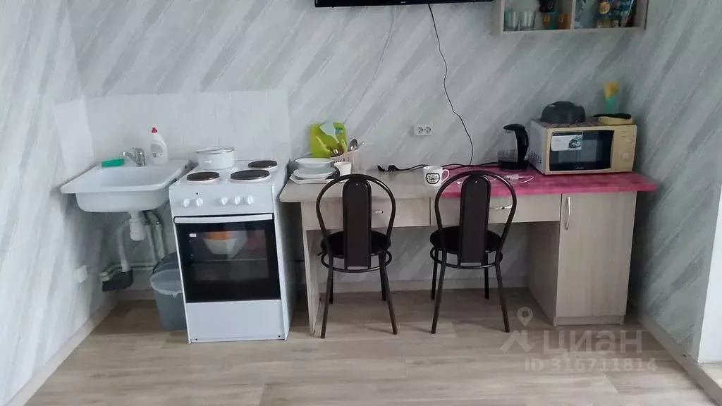 1-к кв. Хакасия, Абакан Трудовая ул., 84 (32.0 м) - Фото 1
