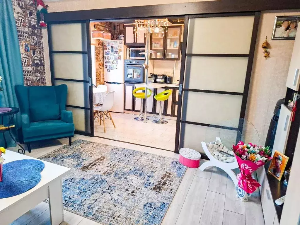 3-к кв. Московская область, Пущино Серпухов городской округ, Г мкр, 19 ... - Фото 1