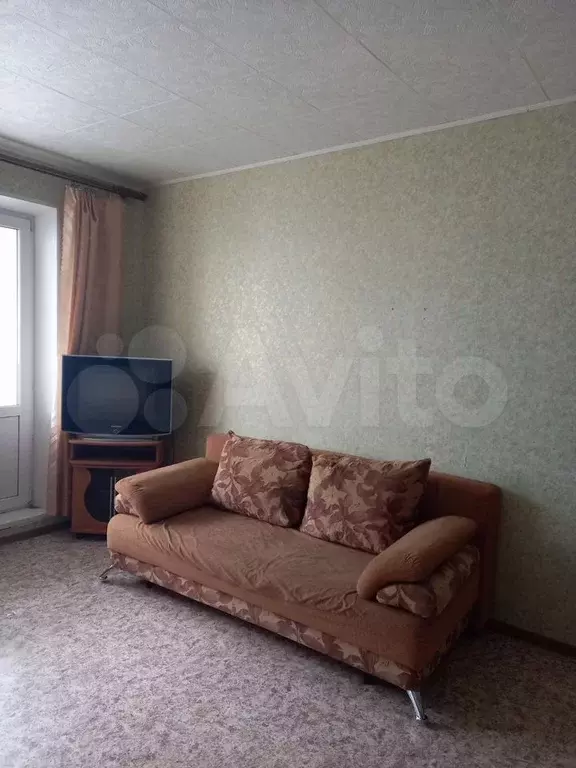 1-к. квартира, 40 м, 6/10 эт. - Фото 1