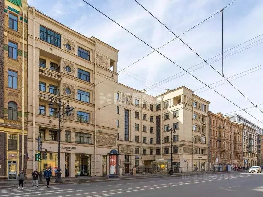 Торговая площадь в Санкт-Петербург Невский просп., 141 (287 м) - Фото 2