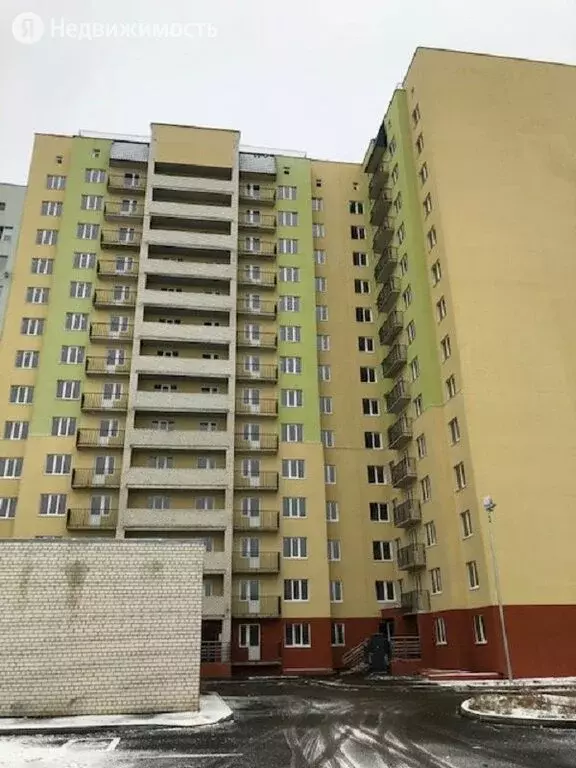 2-комнатная квартира: Энгельс, посёлок Новое Осокорье, Краснознамённая . - Фото 1