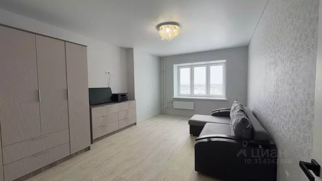 3-к кв. Башкортостан, Стерлитамак ул. Рашита Кудашева, 5 (81.0 м) - Фото 0