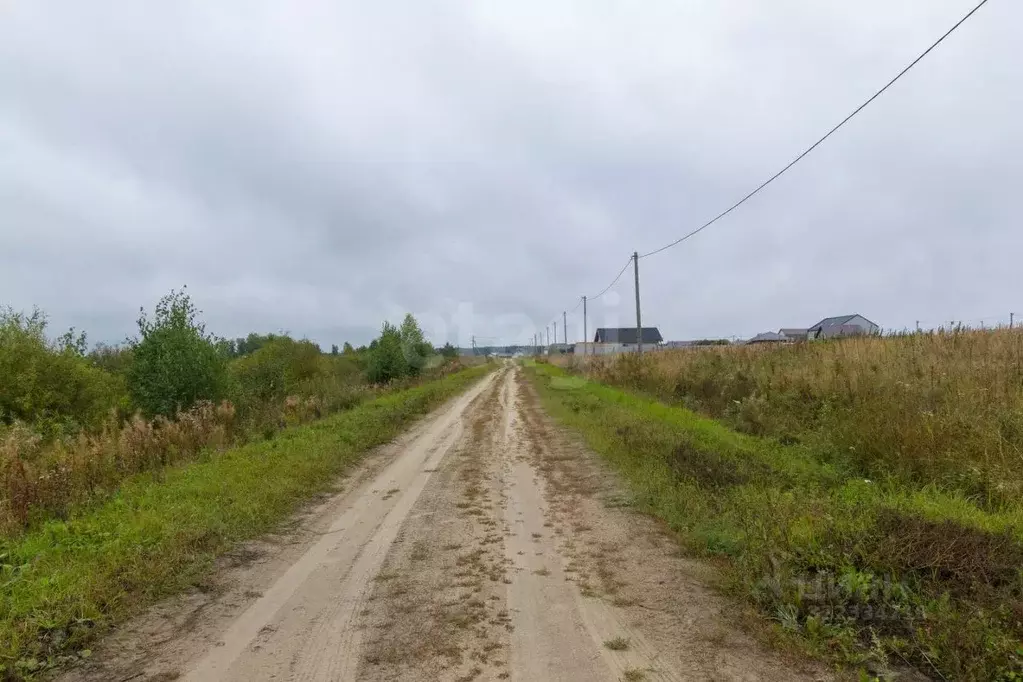 Участок в Тюменская область, Тюменский муниципальный округ, д. Якуши ... - Фото 0