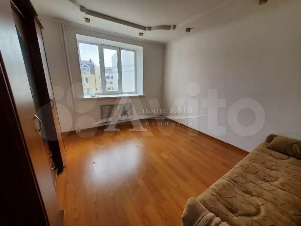 1-к. квартира, 37 м, 7/8 эт. - Фото 1