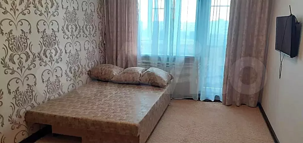 1-к. квартира, 33 м, 8/10 эт. - Фото 0