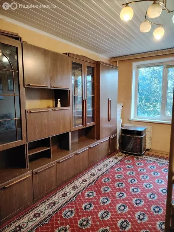 1-комнатная квартира: Курчатов, улица Строителей, 8 (36 м) - Фото 1