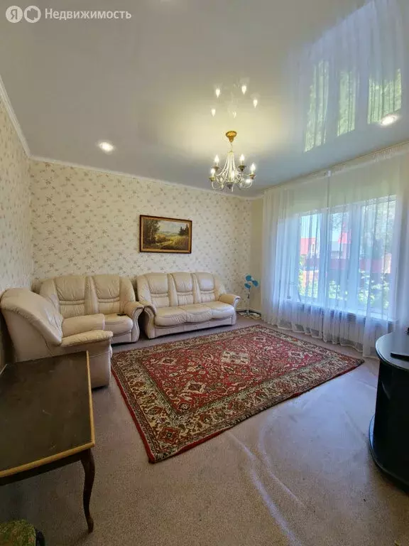 Дом в Октябрьский, Бакинская улица (130 м) - Фото 0