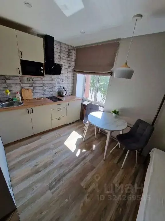 1-к кв. Карелия, Петрозаводск просп. Ленина, 37 (19.0 м) - Фото 1