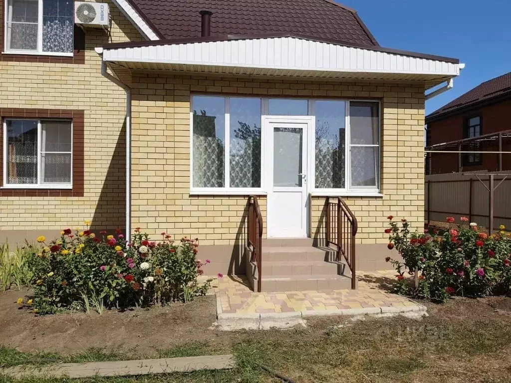 Дом в Краснодарский край, Ейск Ромашковая ул. (150 м) - Фото 2