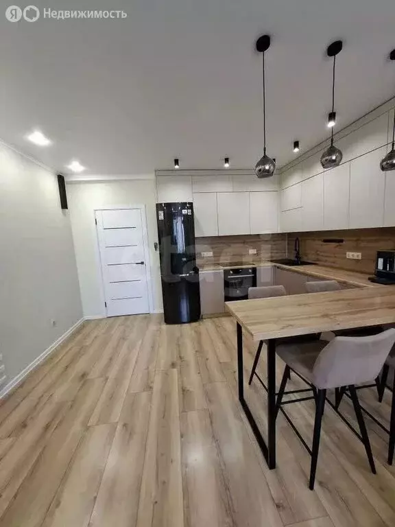 3-комнатная квартира: Тюмень, Заречный проезд, 37к1 (81 м) - Фото 1