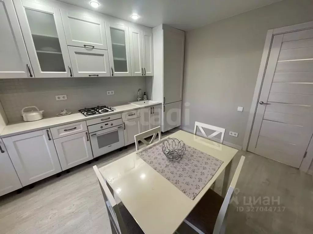 1-к кв. Смоленская область, Вязьма ул. Матросова, 6 (44.0 м) - Фото 1