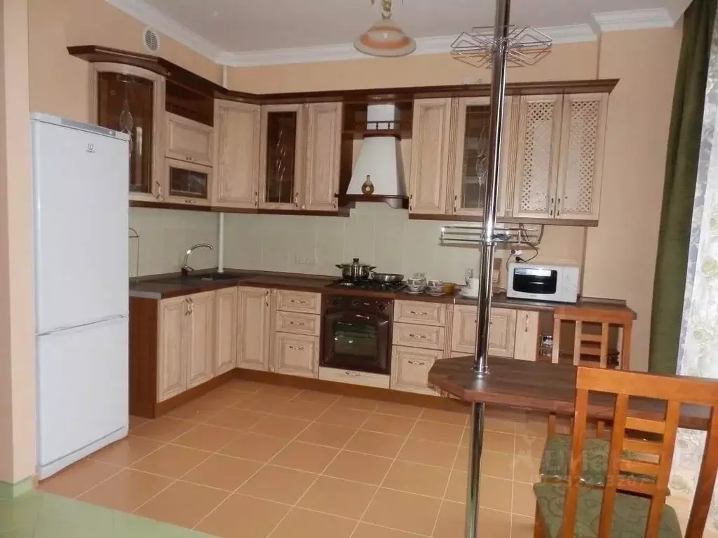 2-к кв. Крым, Симферополь ул. Зои Жильцовой, 4 (60.0 м) - Фото 1