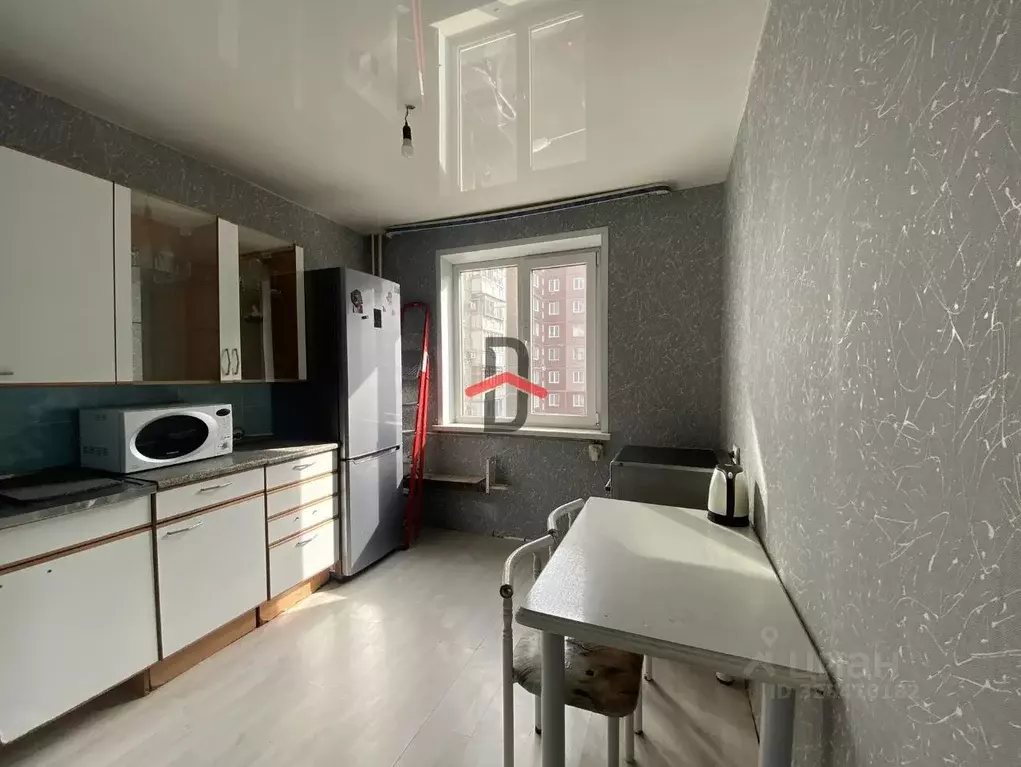 2-к кв. Красноярский край, Красноярск Взлетная ул., 16 (56.0 м) - Фото 1