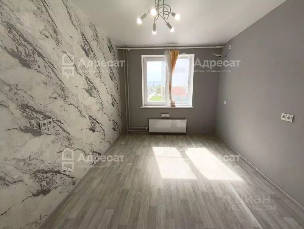 1-к кв. Волгоградская область, Волгоград ул. Гаря Хохолова, 8 (36.0 м) - Фото 1