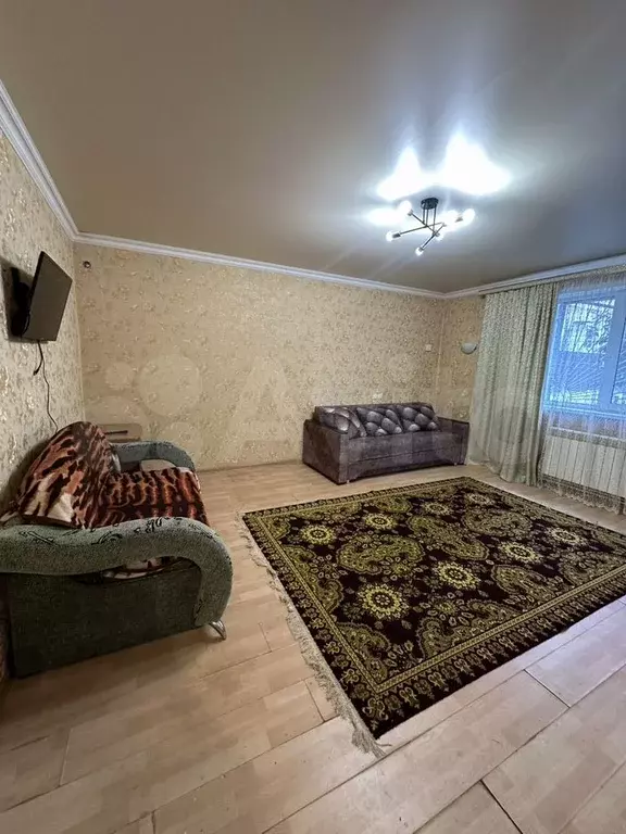 1-к. квартира, 35 м, 1/2 эт. - Фото 0