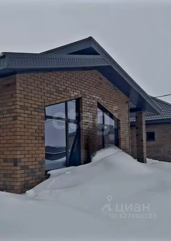 Дом в Башкортостан, Уфимский район, Русско-Юрмашский сельсовет, д. ... - Фото 1