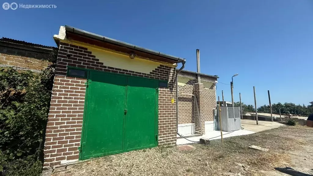 Дом в Партенит, улица Васильченко, 41 (150 м) - Фото 1