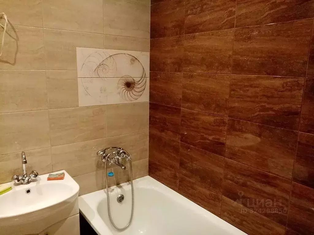 2-к кв. Московская область, Апрелевка Наро-Фоминский городской округ, ... - Фото 1