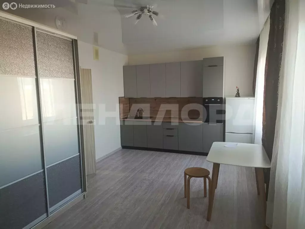 Квартира-студия: Ростов-на-Дону, улица Висаитова, 6/10 (30 м) - Фото 1