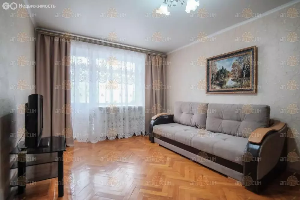 3-комнатная квартира: Ставрополь, улица Тельмана, 236 (58.4 м) - Фото 1