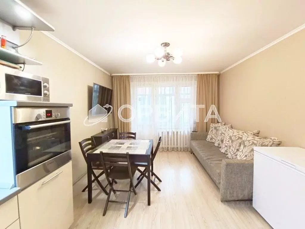 2-к кв. Тюменская область, Тюмень ул. Пермякова, 72к3 (72.0 м) - Фото 1