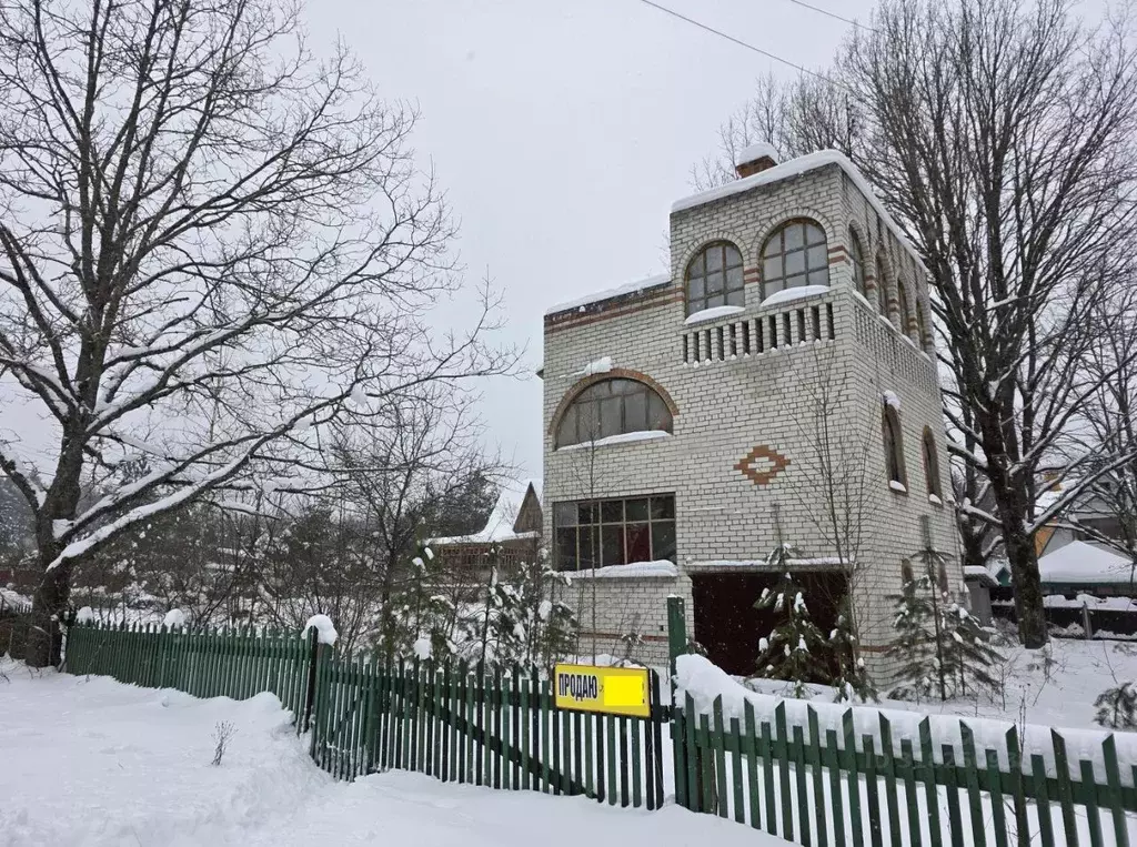 Дом в Брянская область, Брянский район, Журиничское с/пос, пос. Бежань ... - Фото 1