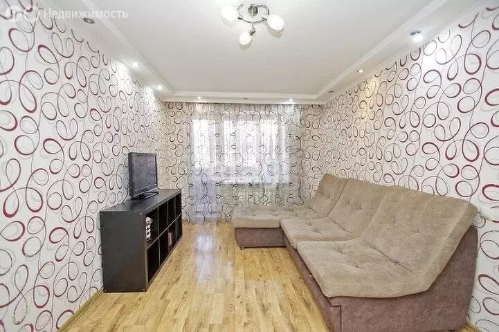 1-комнатная квартира: Омск, улица 8-я Линия, 94 (34.5 м) - Фото 0