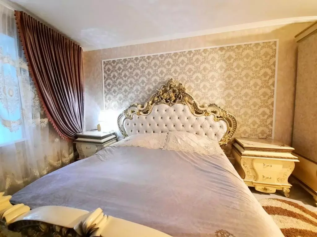 5-к кв. Курская область, Курск просп. Победы, 8 (122.0 м) - Фото 1