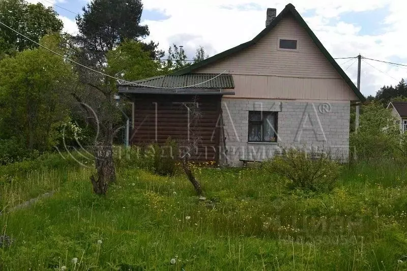 Дом в Ленинградская область, Лужский район, Толмачевское городское ... - Фото 2