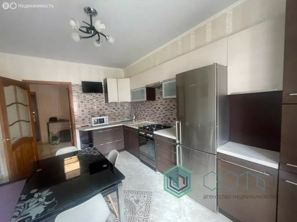 1-комнатная квартира: Калининград, улица Аксакова, 129 (42 м) - Фото 1