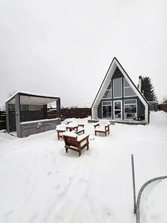 Дом в Иркутская область, Байкальск г. Слюдянский район, Байкальское ... - Фото 0