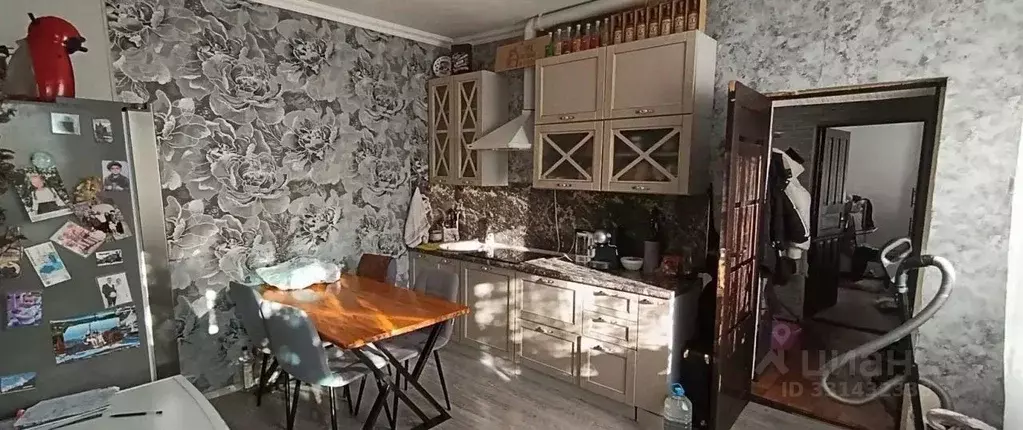 2-к кв. Краснодарский край, Лабинск ул. Фрунзе, 1 (40.0 м) - Фото 1