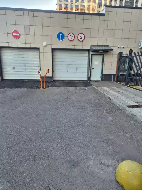 Гараж в Московская область, Ленинский городской округ, пос. Битца ... - Фото 2