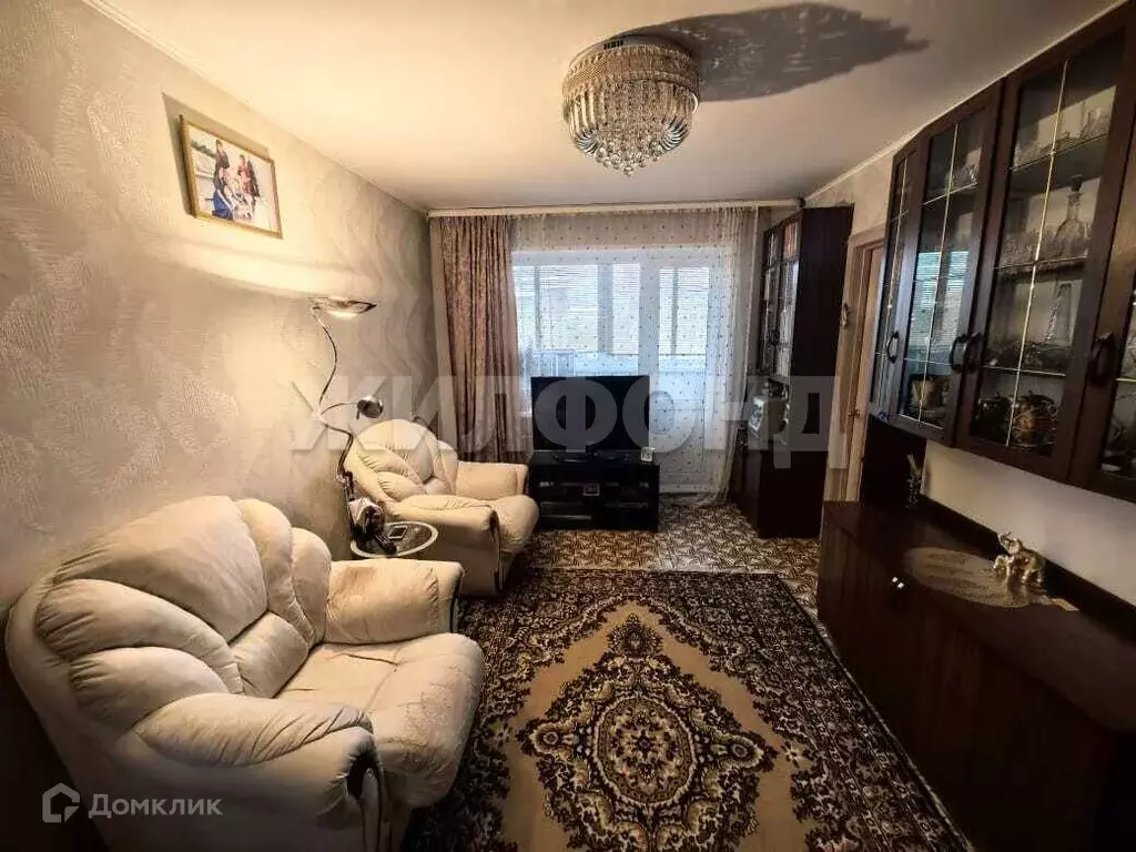 Продаётся 3-к квартира, 47.4 м - Фото 1