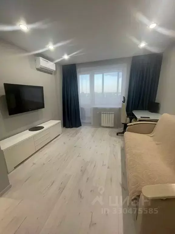 1-к кв. Татарстан, Казань ул. Рауиса Гареева, 2 (42.0 м) - Фото 2