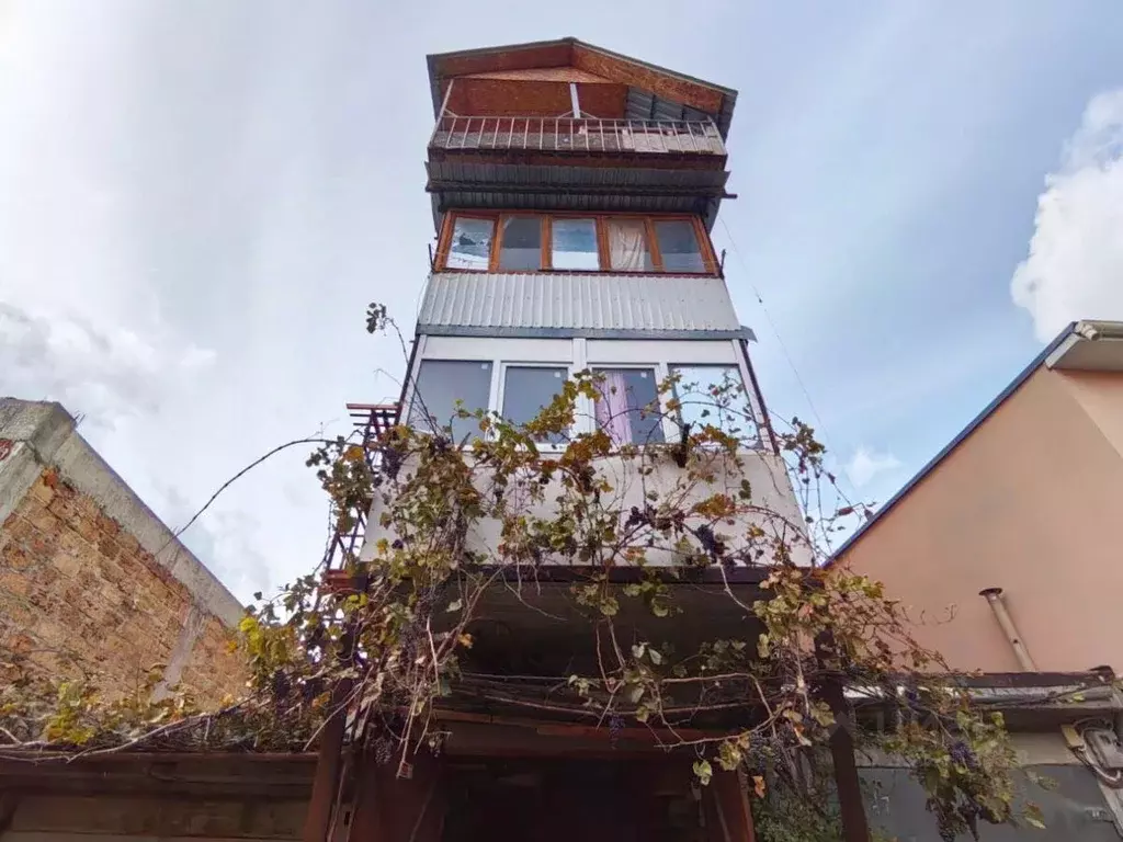 Гараж в Крым, Алушта муниципальный округ, с. Малый Маяк  (42 м) - Фото 1