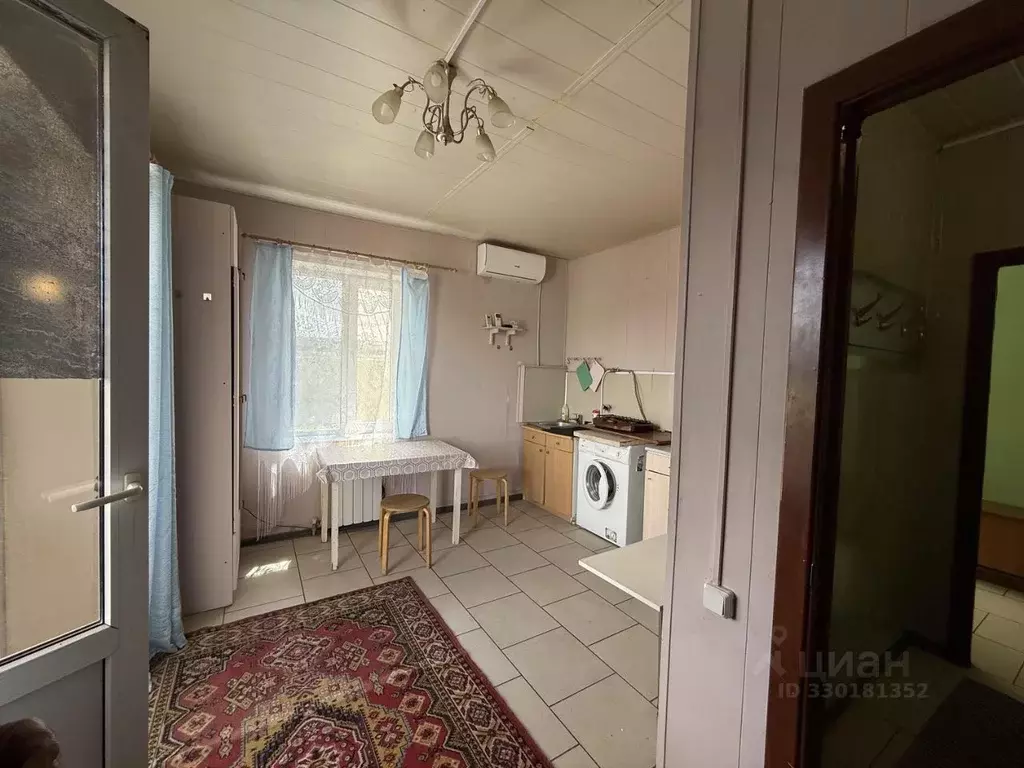 Студия Краснодарский край, Краснодар ул. 2-я Линия, 133 (20.0 м) - Фото 1