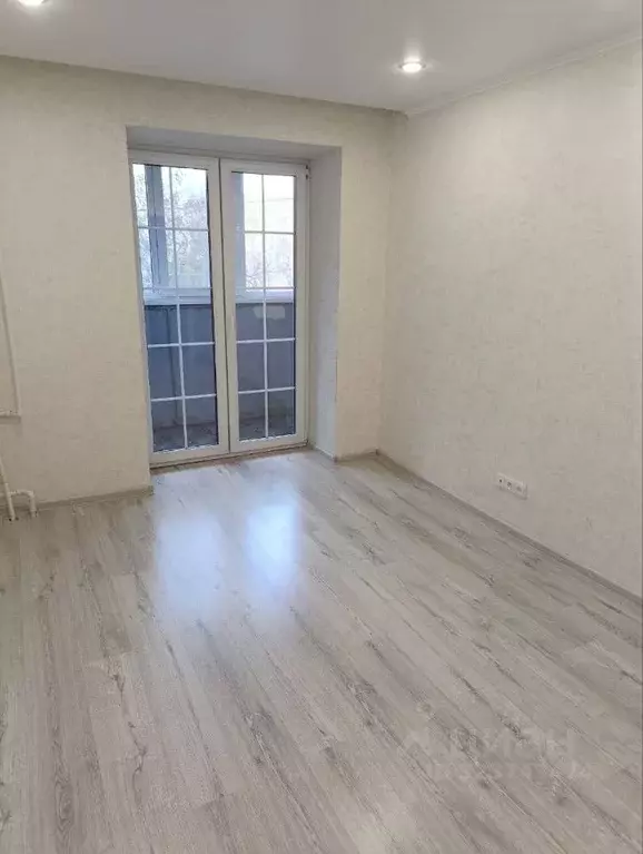 3-к кв. Омская область, Омск ул. Малиновского, 17 (74.1 м) - Фото 2