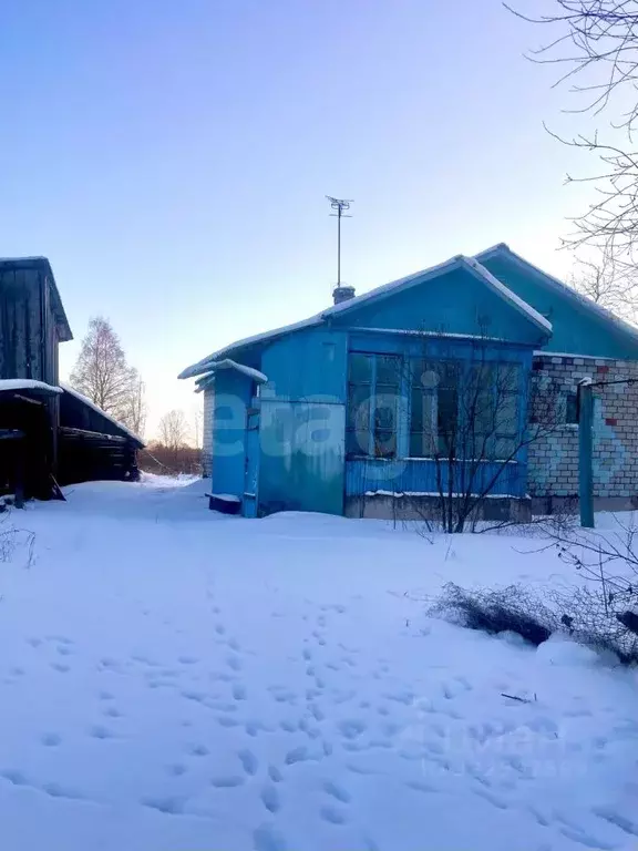 Дом в Псковская область, Островский район, Горайская волость, д. ... - Фото 1