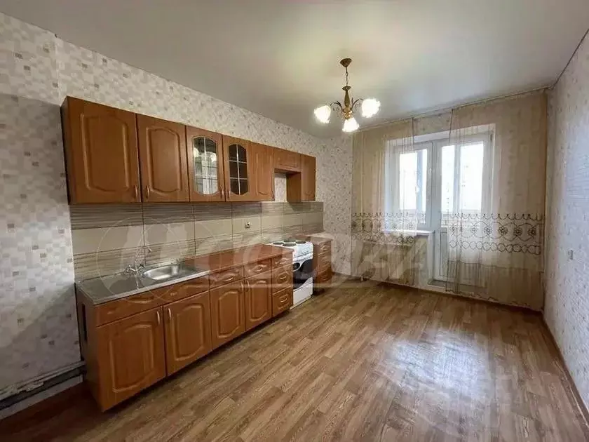 1-к кв. Тюменская область, Тюмень ул. Монтажников, 47 (42.1 м) - Фото 1