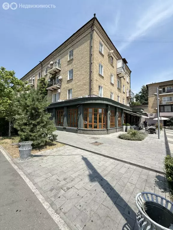 2-комнатная квартира: Махачкала, улица Коркмасова, 3 (52 м) - Фото 0