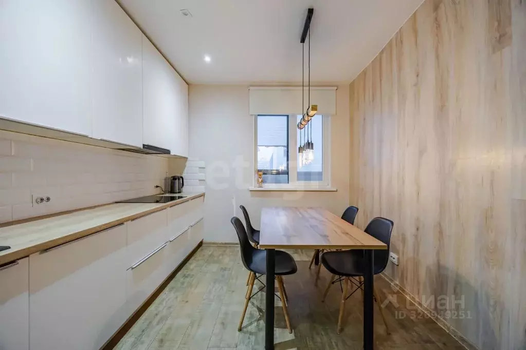 3-к кв. Санкт-Петербург Парашютная ул., 36к1 (86.0 м) - Фото 1