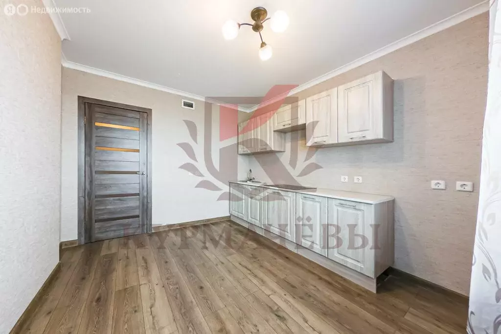 1-комнатная квартира: Екатеринбург, Таватуйская улица, 25к2 (39 м) - Фото 1