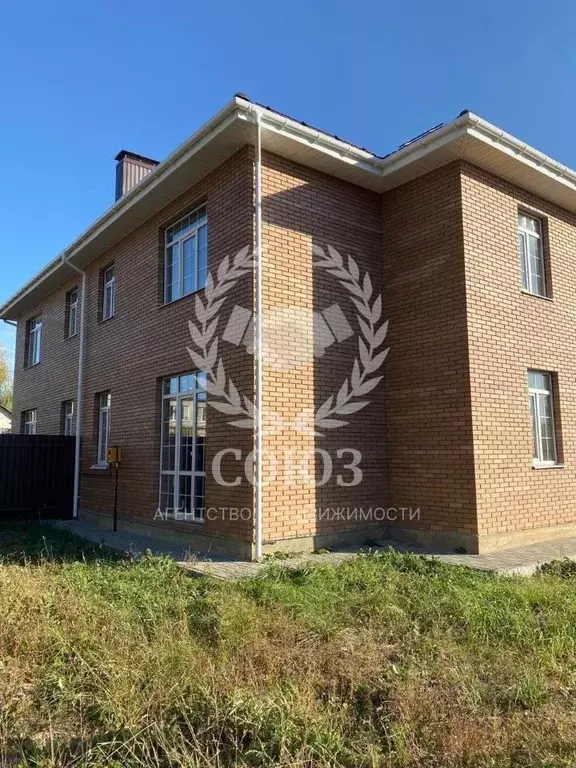 Таунхаус в Калужская область, Калуга городской округ, д. Шопино ул. ... - Фото 0