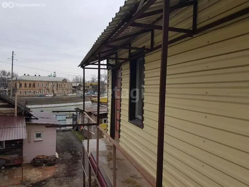 Дом в Астрахань, улица Набережная 1 Мая, 24 (132.2 м) - Фото 1