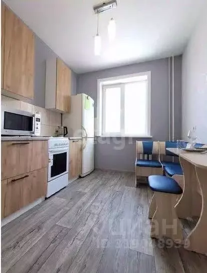 1-к кв. Сахалинская область, Южно-Сахалинск ул. Есенина, 50А (40.6 м) - Фото 0