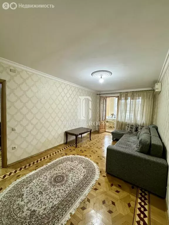 3-комнатная квартира: Махачкала, проспект Имама Шамиля, 77Б (77 м) - Фото 0
