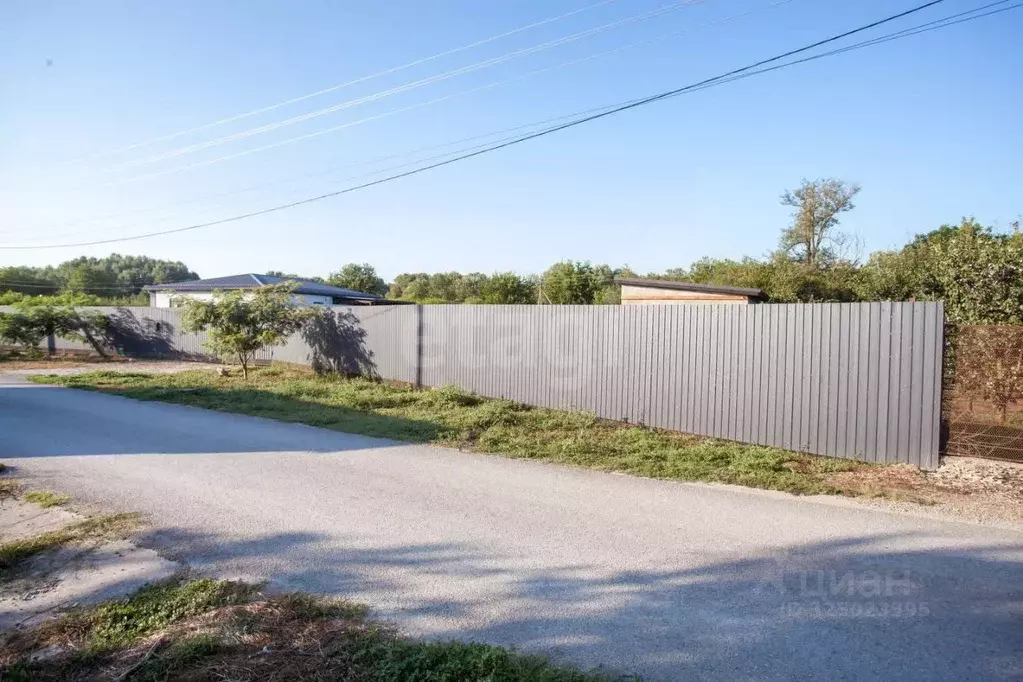 Дом в Краснодарский край, Славянский район, Прибрежное с/пос, пос. ... - Фото 1