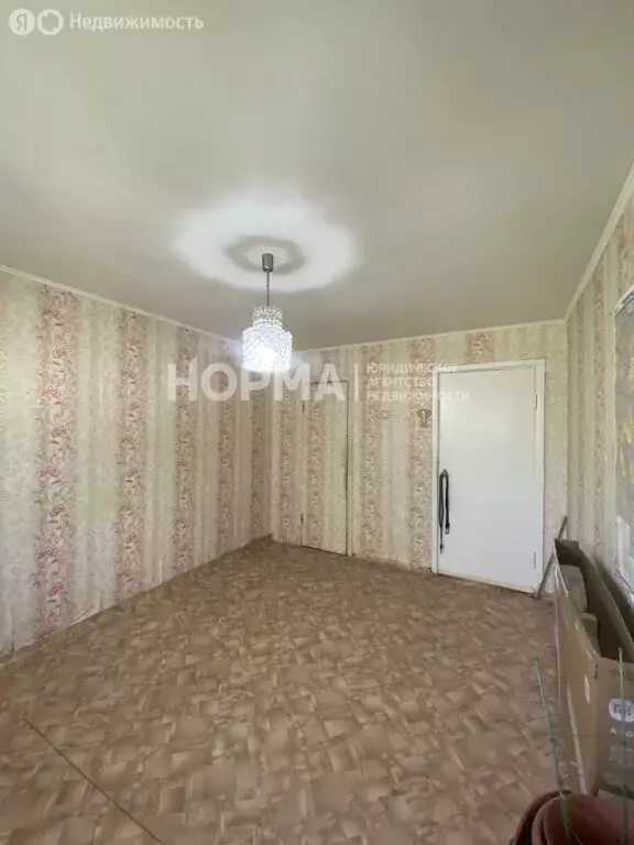 2-комнатная квартира: Октябрьский, Комсомольская улица, 35 (45.7 м) - Фото 1
