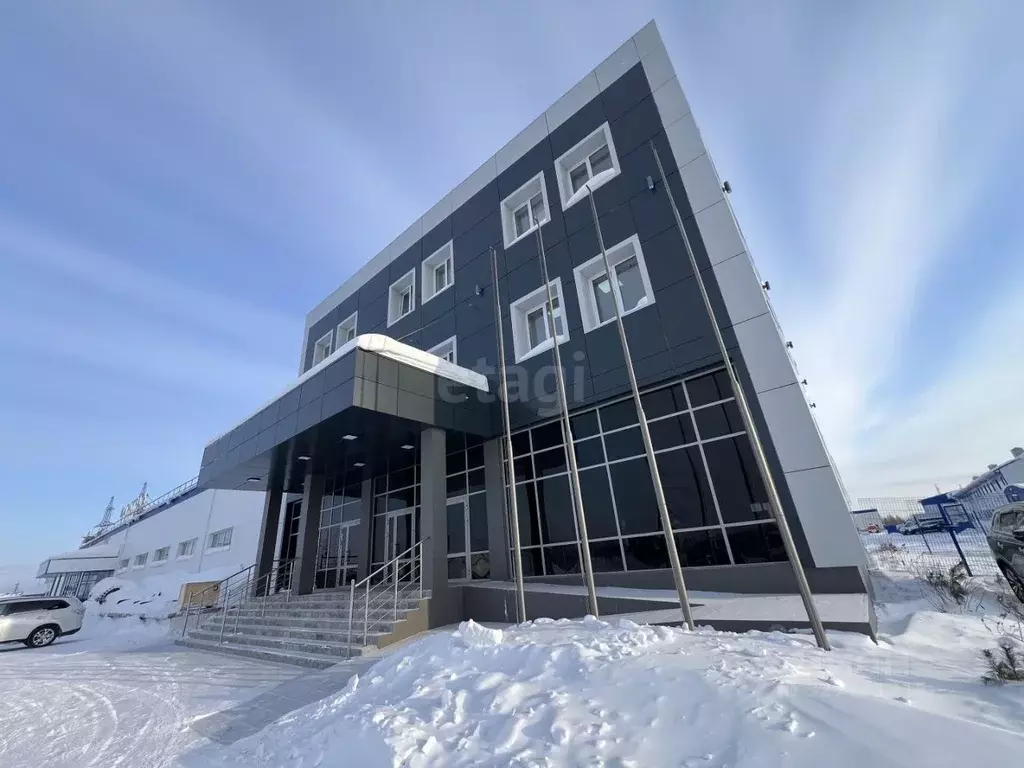 Помещение свободного назначения в Ямало-Ненецкий АО, Новый Уренгой ул. ... - Фото 2